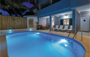Отель Apartment Omis with Sea View 363  Омиш